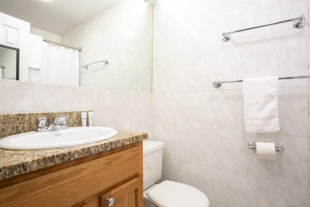 Photo of Bathroom in Theatre District