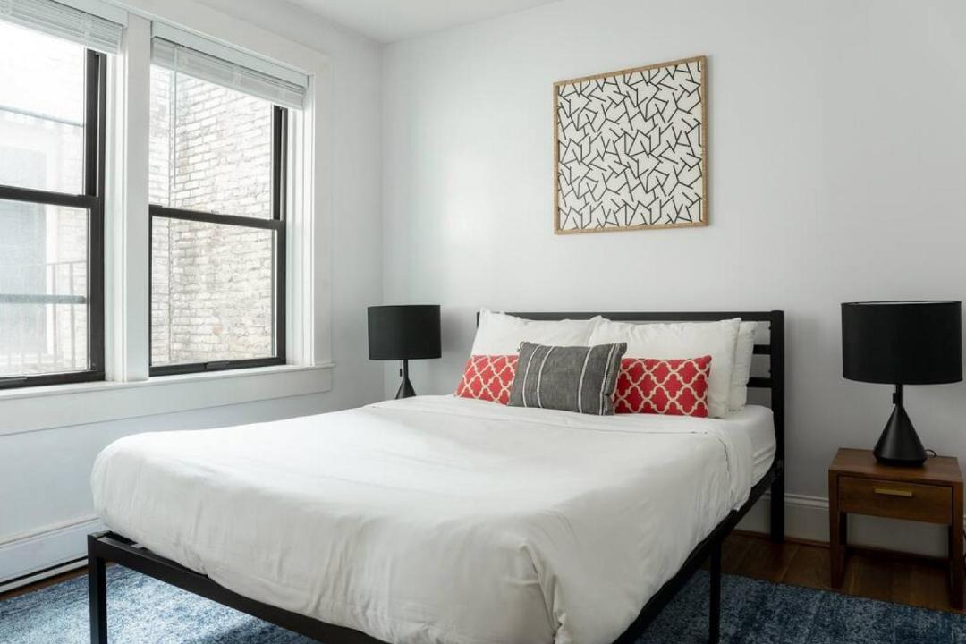 Photo of Bedroom in Theatre District