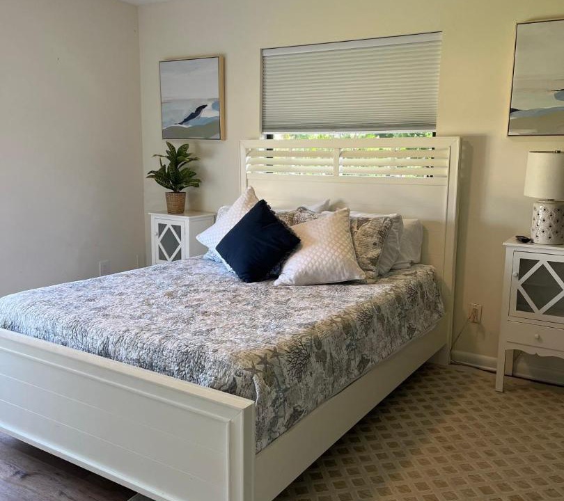 Photo of Bedroom in Yacht Club