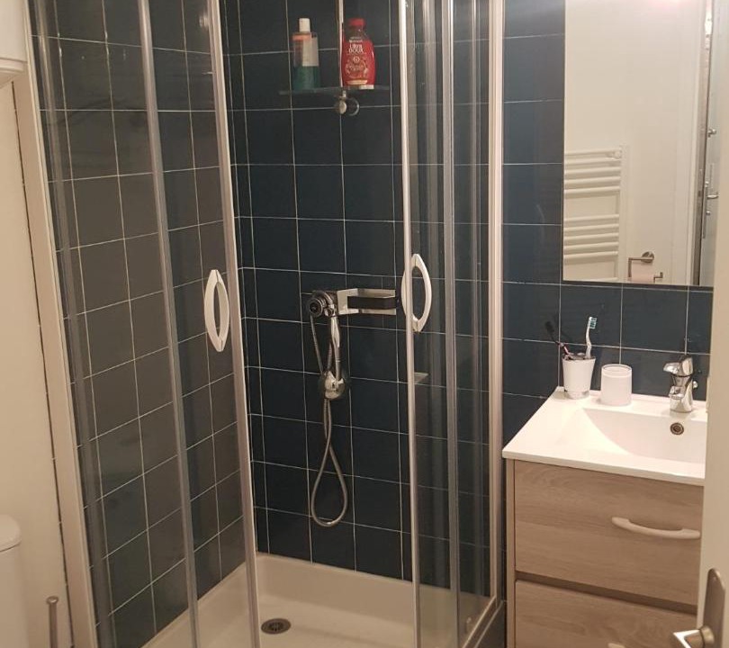 Photo of Bathroom in Tregastel