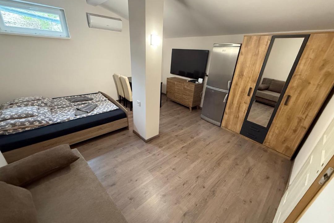 Photo of Bedroom in Mako