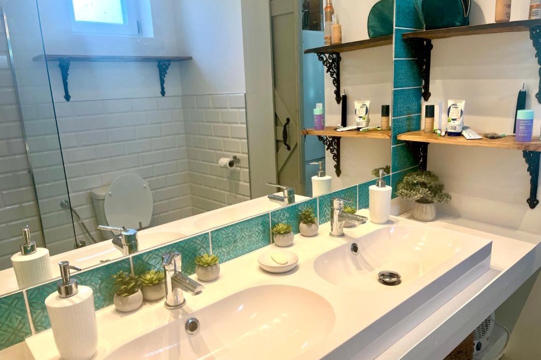 Photo of Bathroom in Kisapati