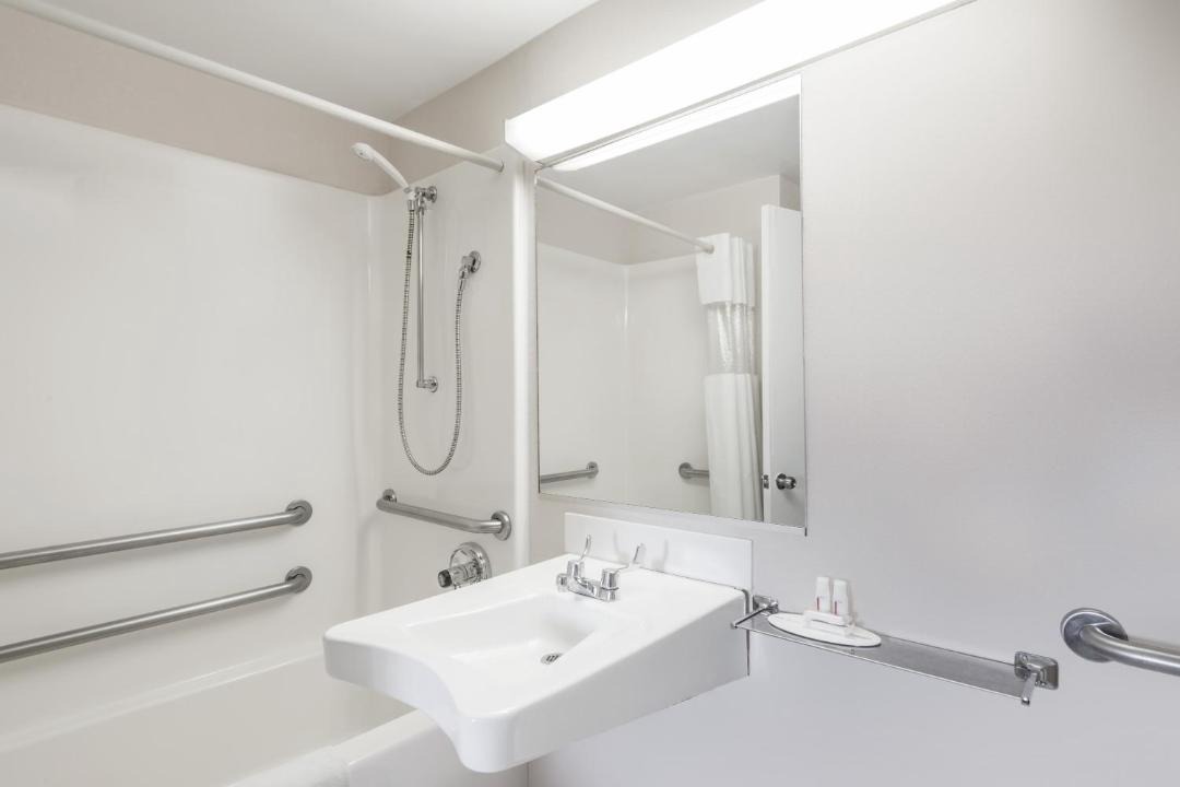 Photo of Bathroom in Lenox