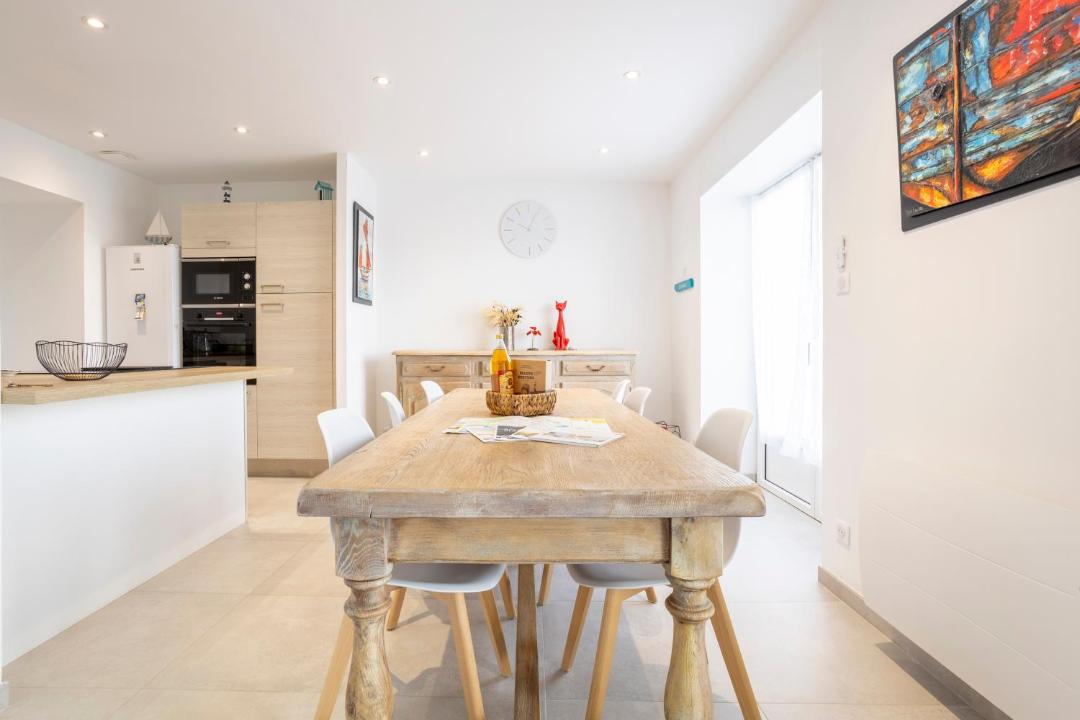 Photo of Kitchen in Treffiagat