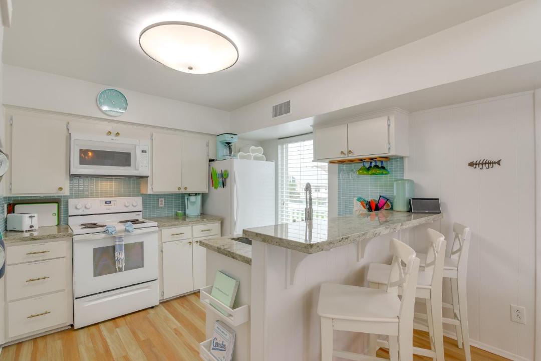 Photo of Kitchen in Pirates Beach
