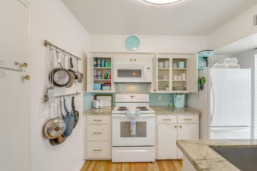 Photo of Kitchen in Pirates Beach