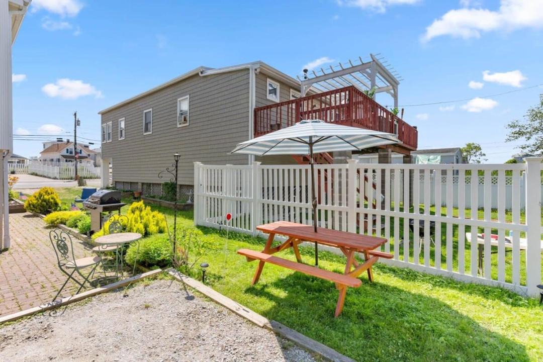 Photo of Others in Salisbury Beach