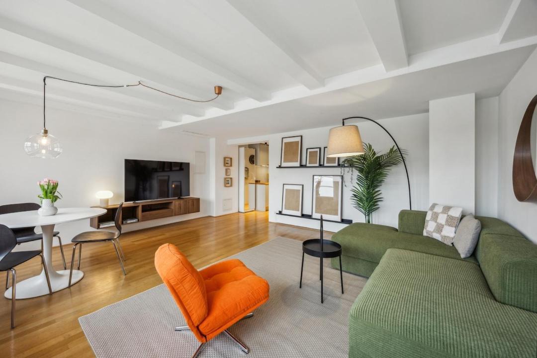 Photo of Livingroom in Vorstadte