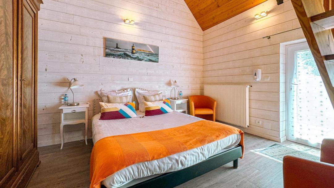 Photo of Bedroom in Minihy-Treguier