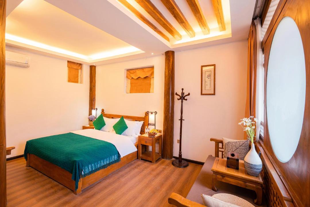 Photo of Bedroom in Dayan Old Town