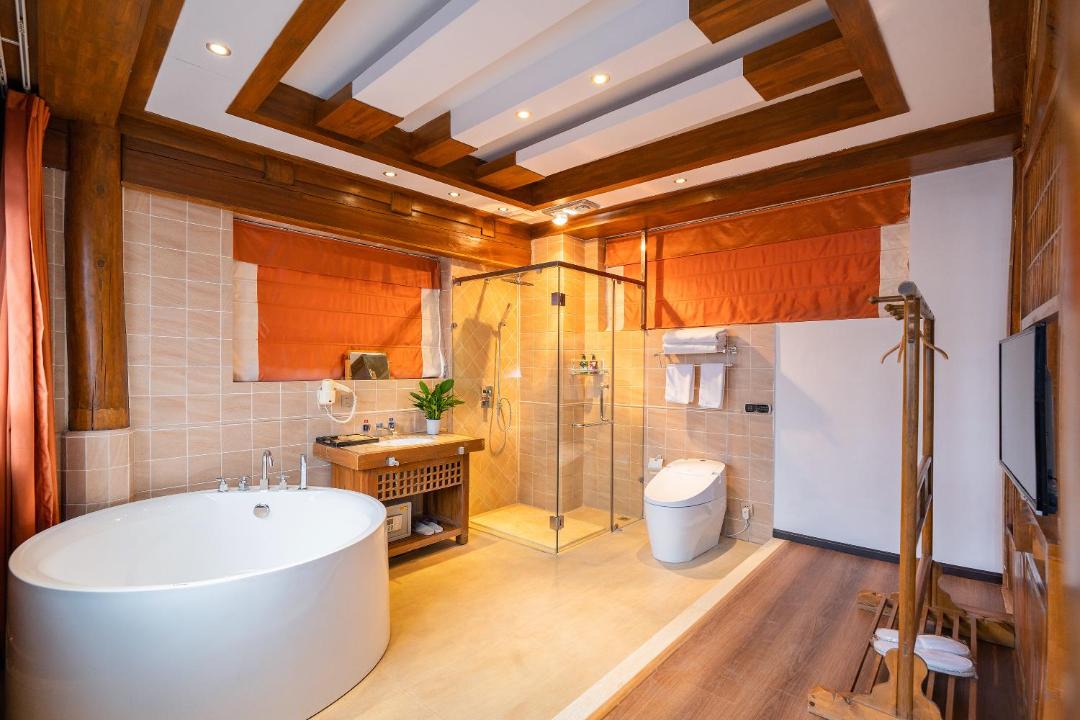 Photo of Bathroom in Dayan Old Town