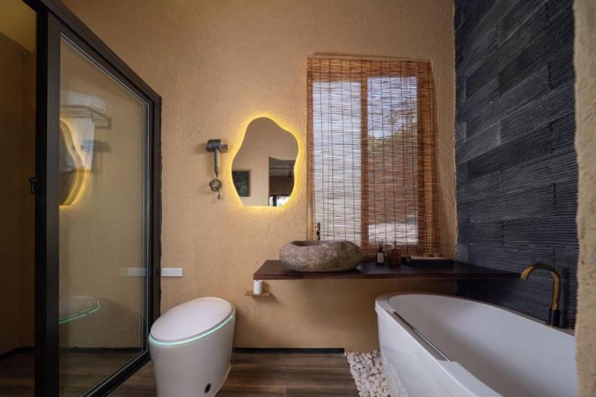 Photo of Bathroom in Wanning