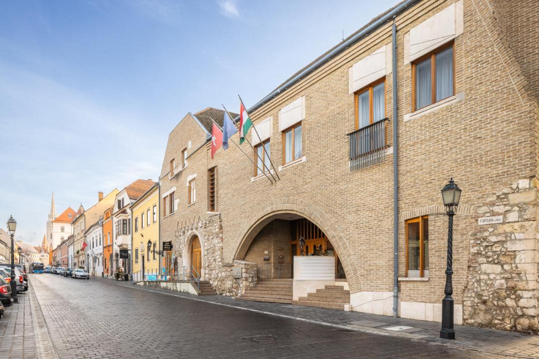 Photo of Buildings in Castle Hill