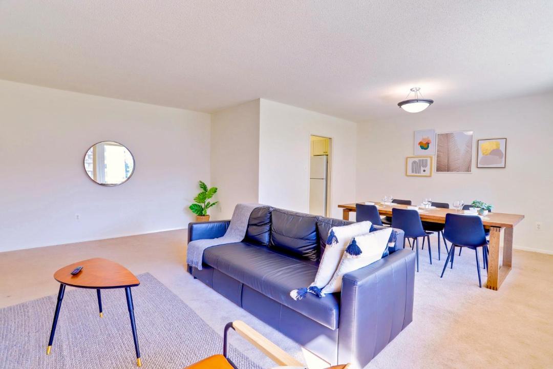 Photo of Livingroom in Aurora Highlands