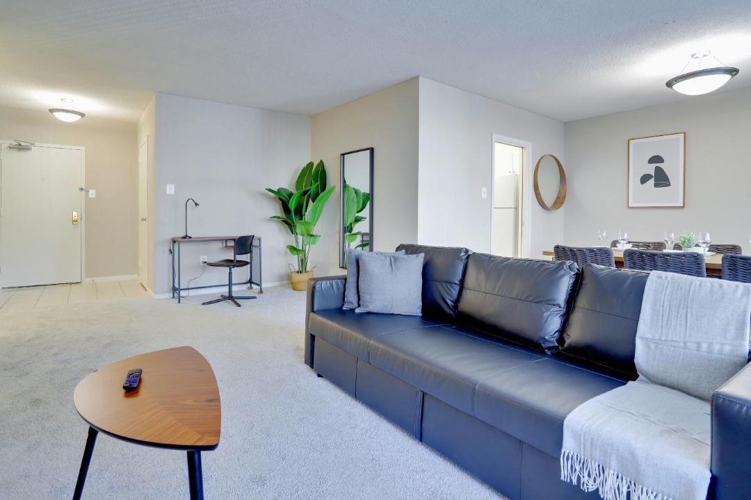 Photo of Livingroom in Aurora Highlands