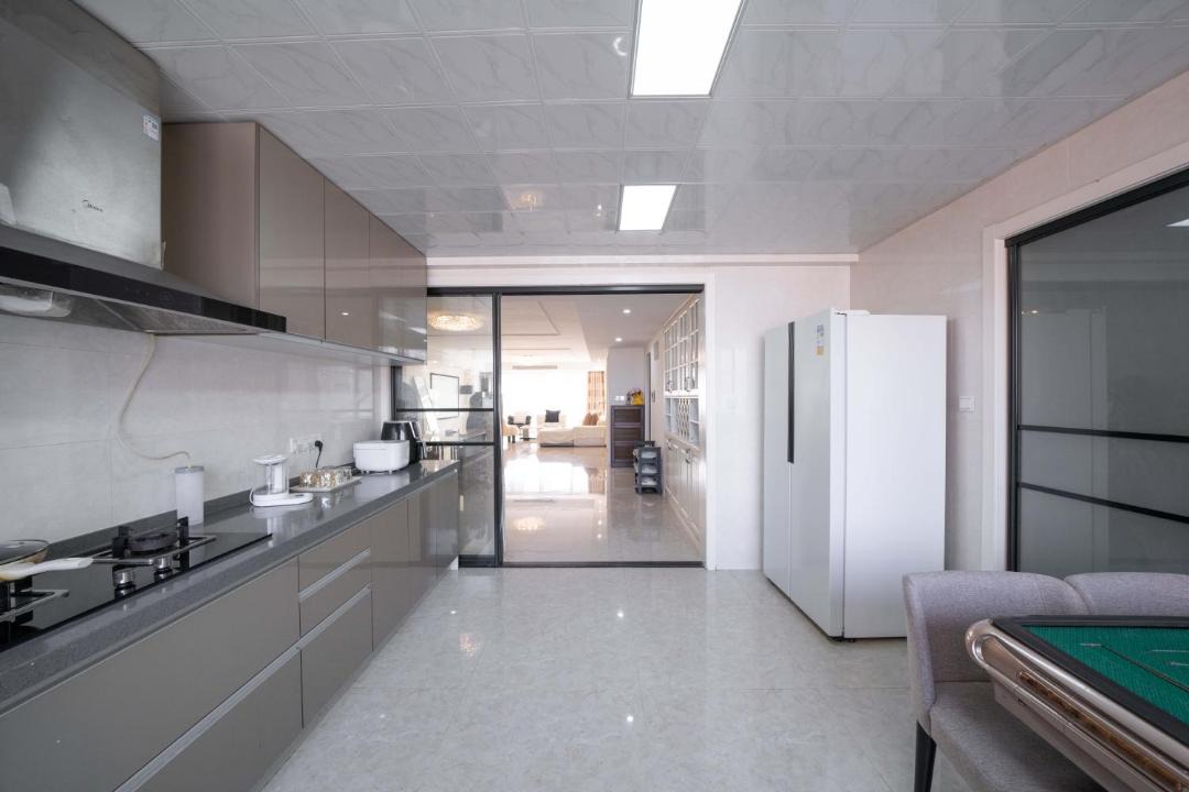 Photo of Kitchen in Downtown Shanghai