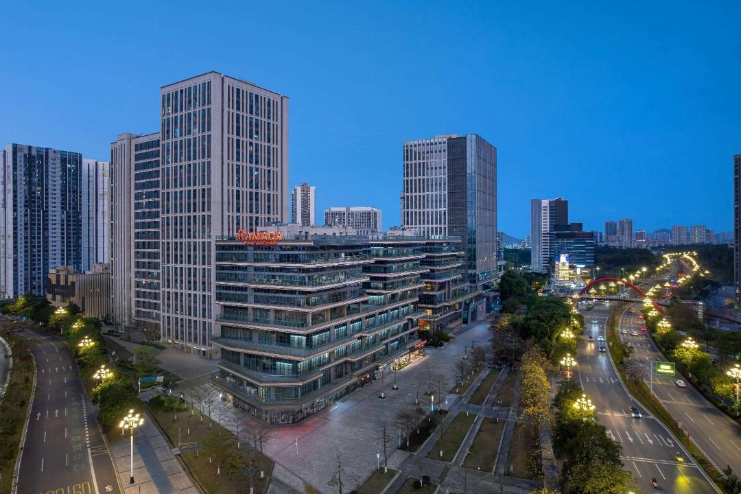 Photo of Buildings in Luogang