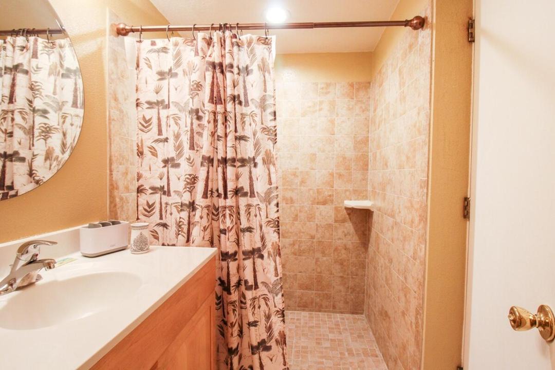 Photo of Bathroom in Laurel