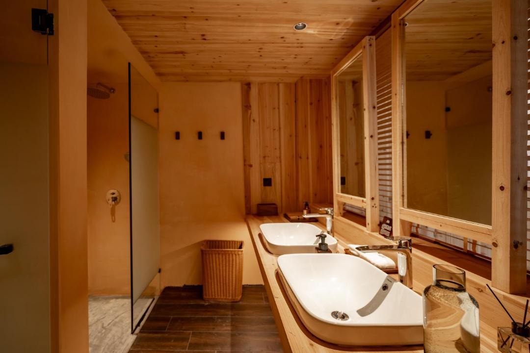 Photo of Bathroom in Rongjiang