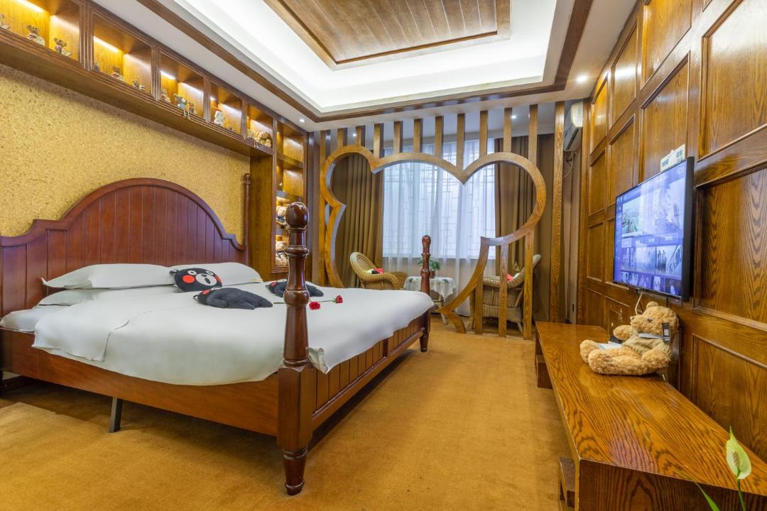Photo of Bedroom in Emeishan
