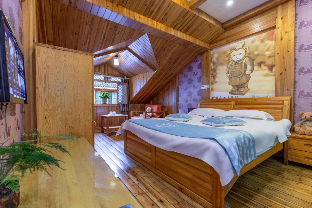 Photo of Bedroom in Emeishan