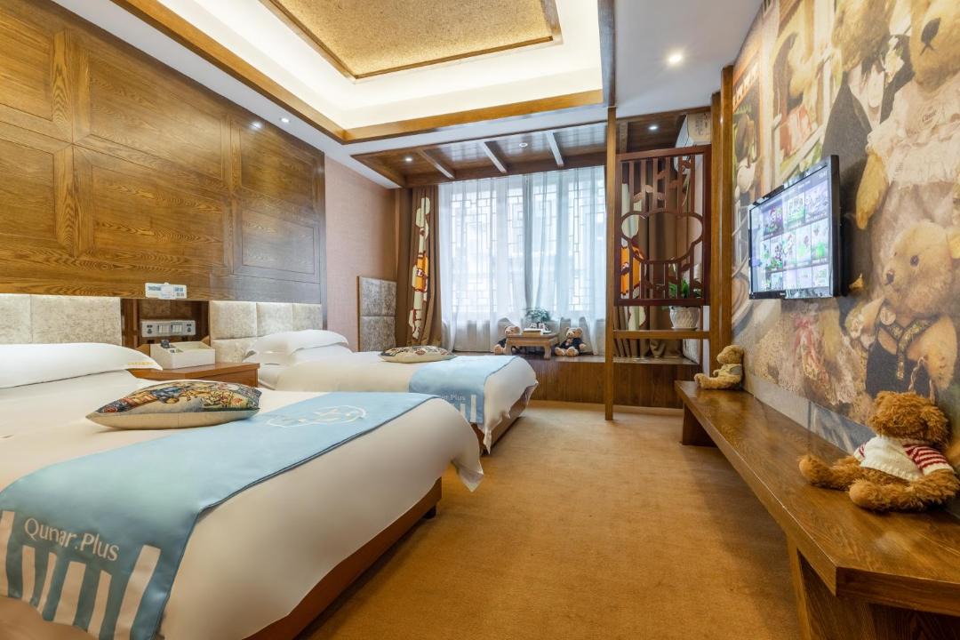 Photo of Bedroom in Emeishan