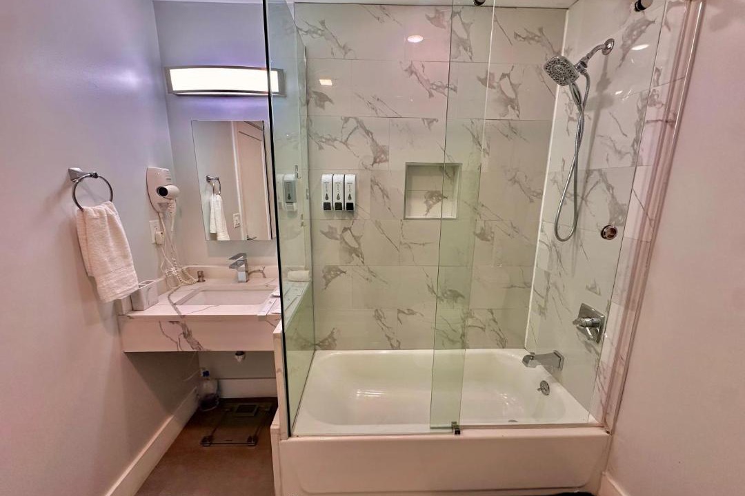 Photo of Bathroom in Paterson