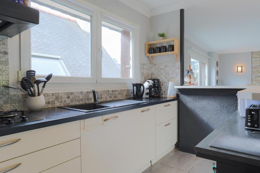Photo of Kitchen in Lezardrieux