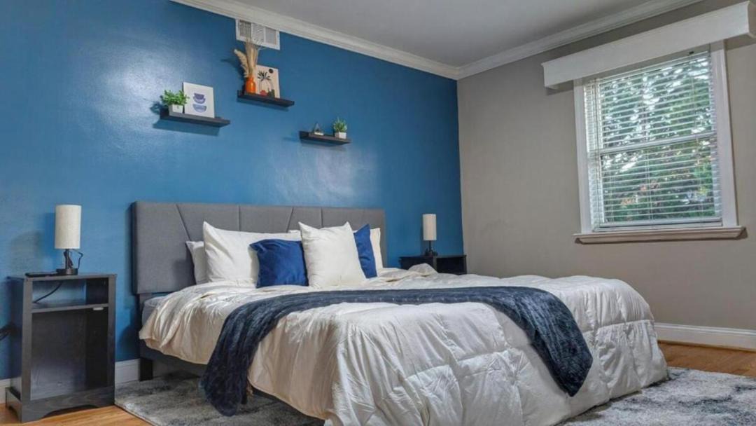 Photo of Bedroom in Seminary Hill