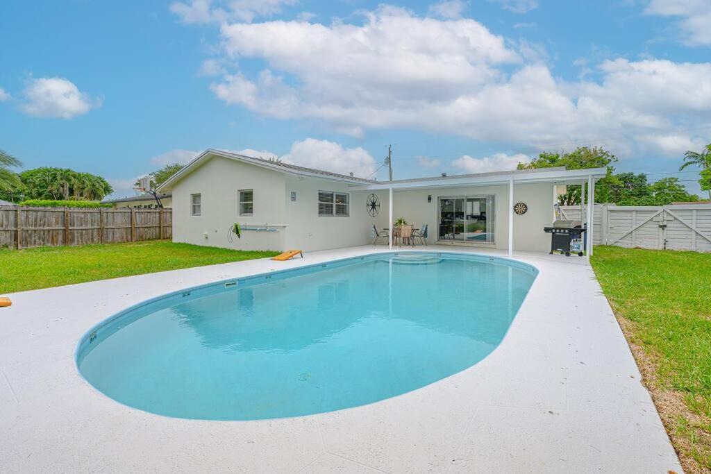 Photo of Others in Cutler Bay