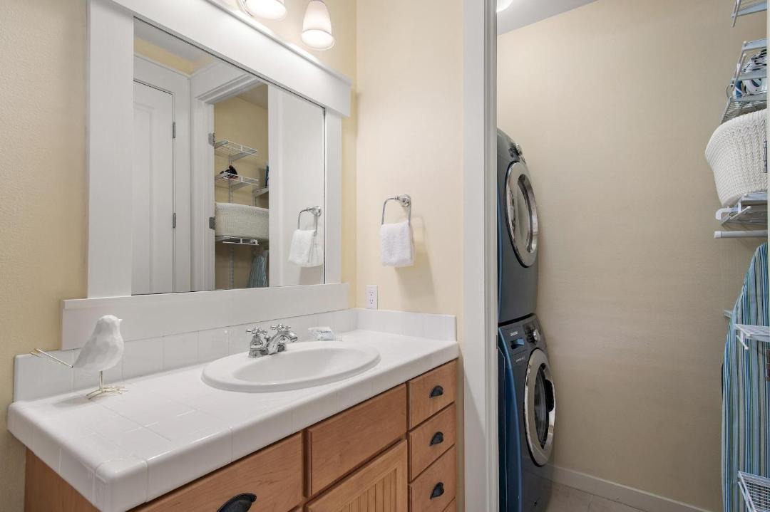 Photo of Bathroom in Laurel Grove