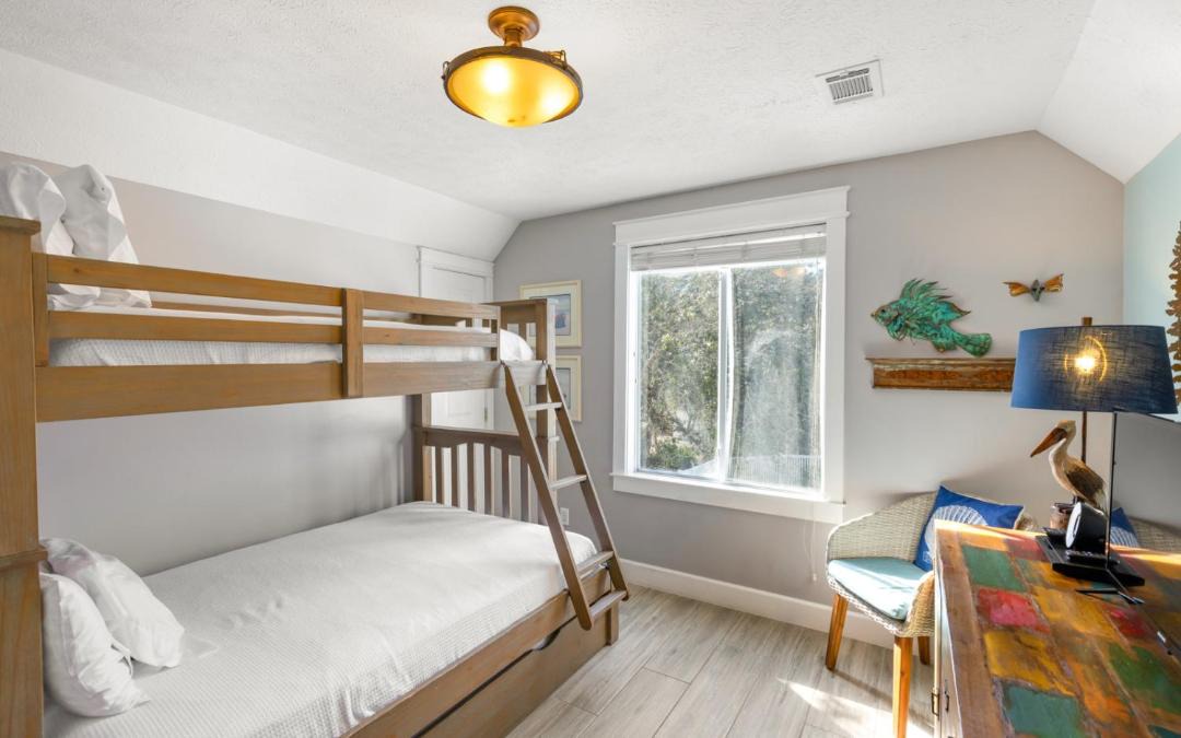 Photo of Bedroom in White's Gulfview