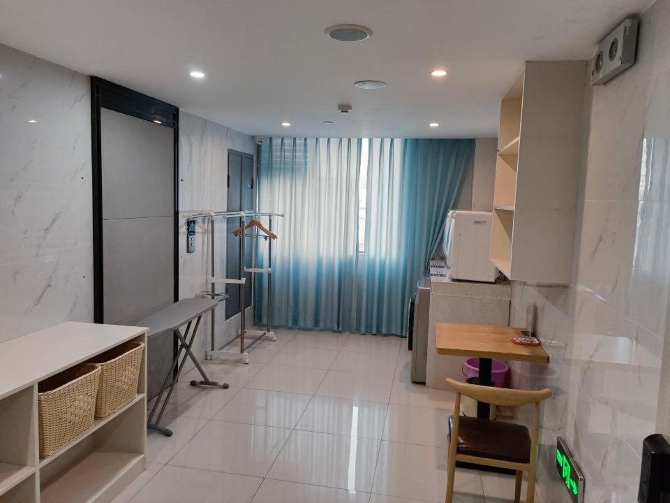 Photo of Bathroom in Yue Lu