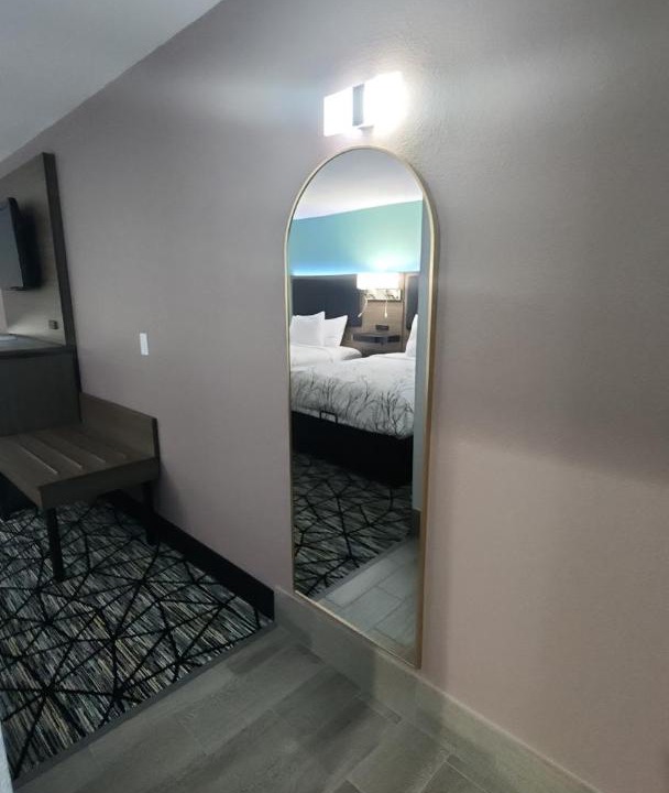 Photo of Bedroom in Roseland