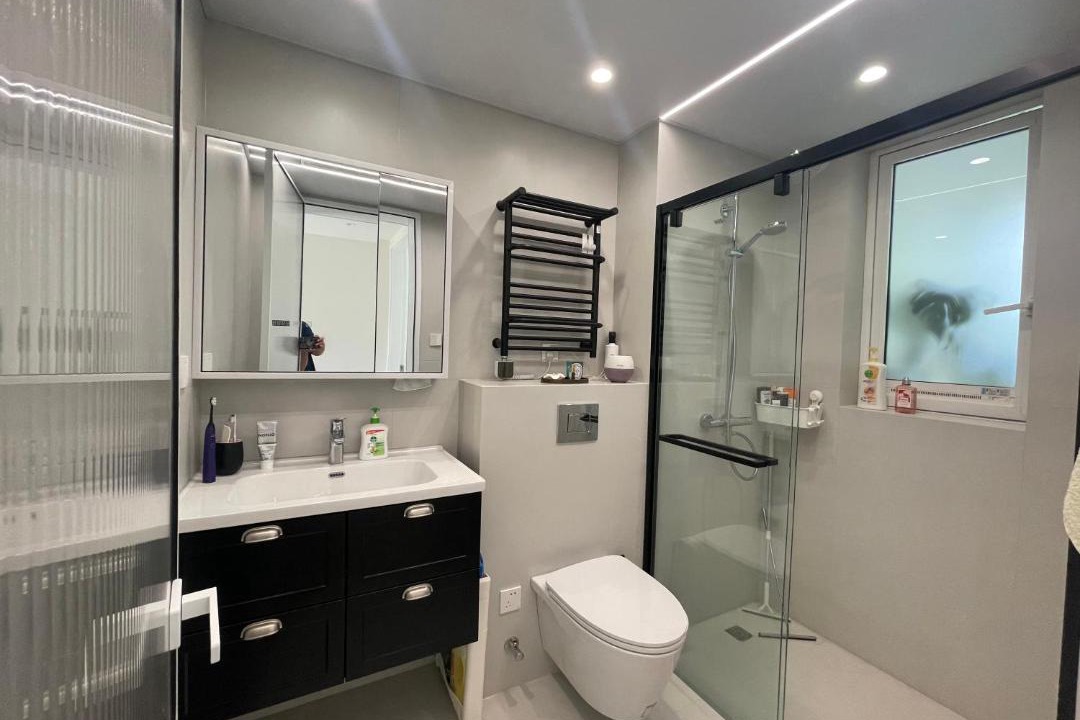 Photo of Bathroom in Jing'an