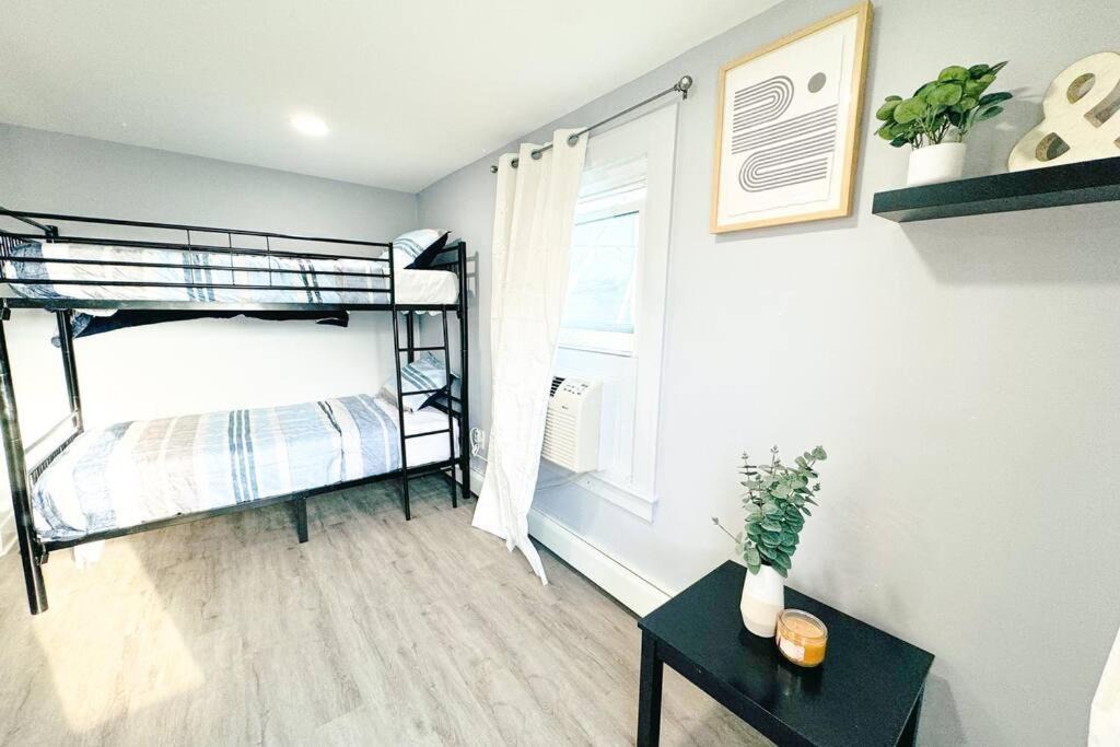 Photo of Bedroom in Corning