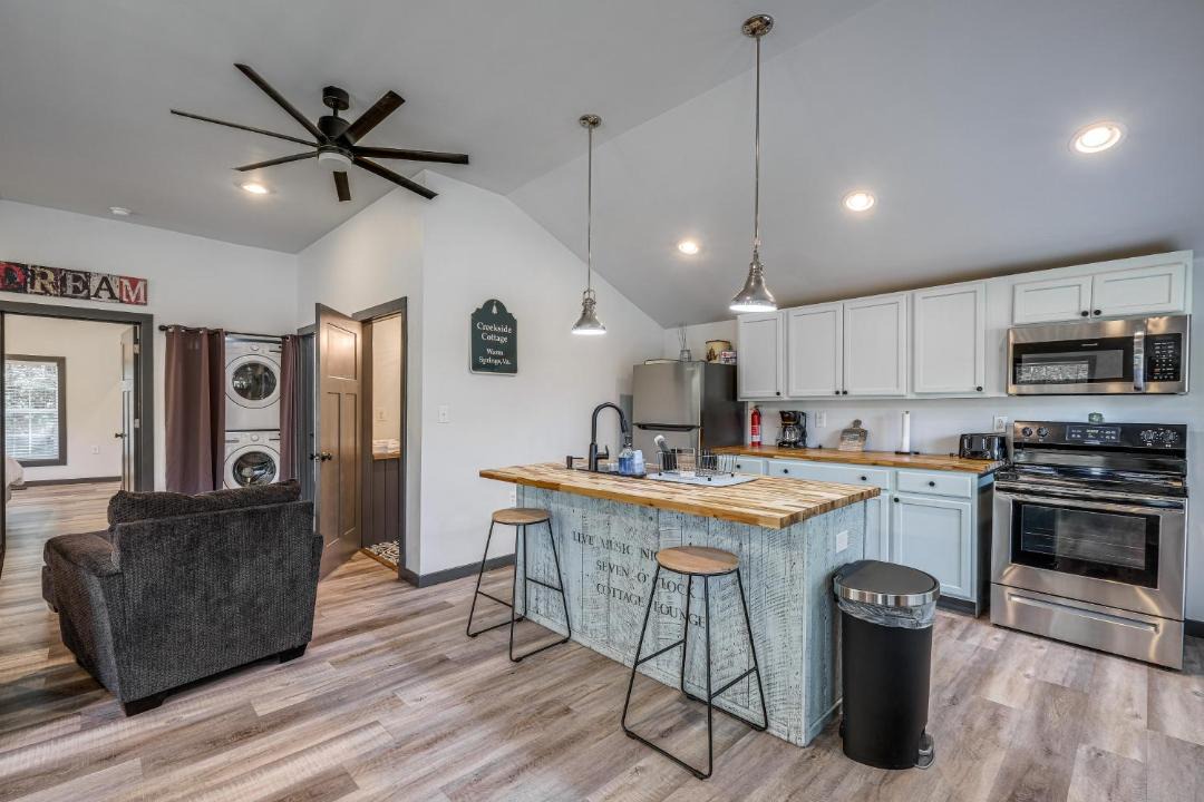Photo of Kitchen in Warm Springs