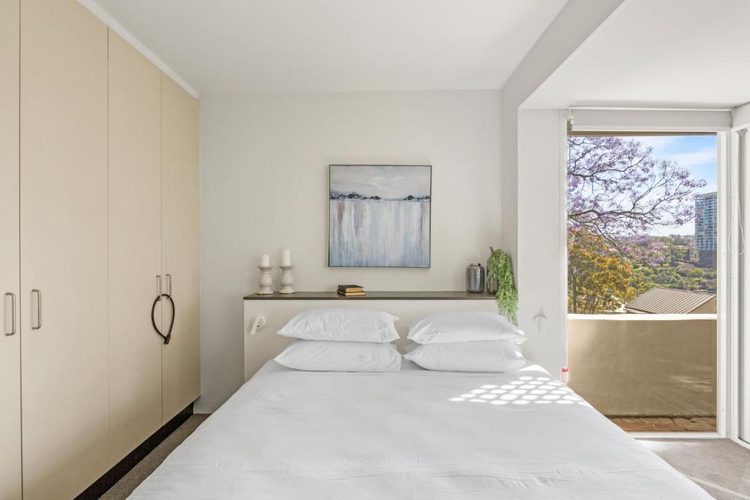Photo of Bedroom in McMahons Point