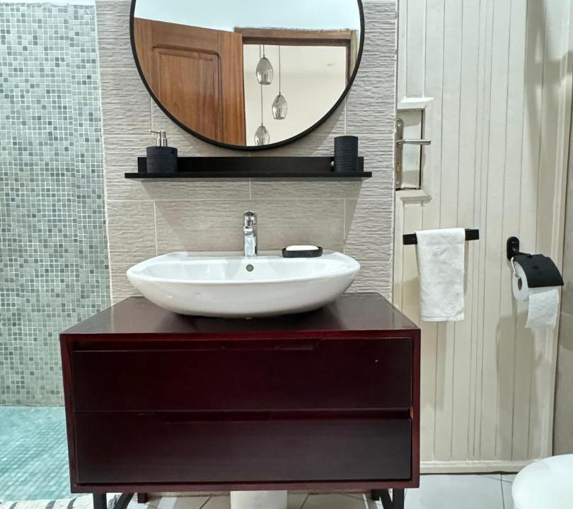 Photo of Bathroom in Brazzaville