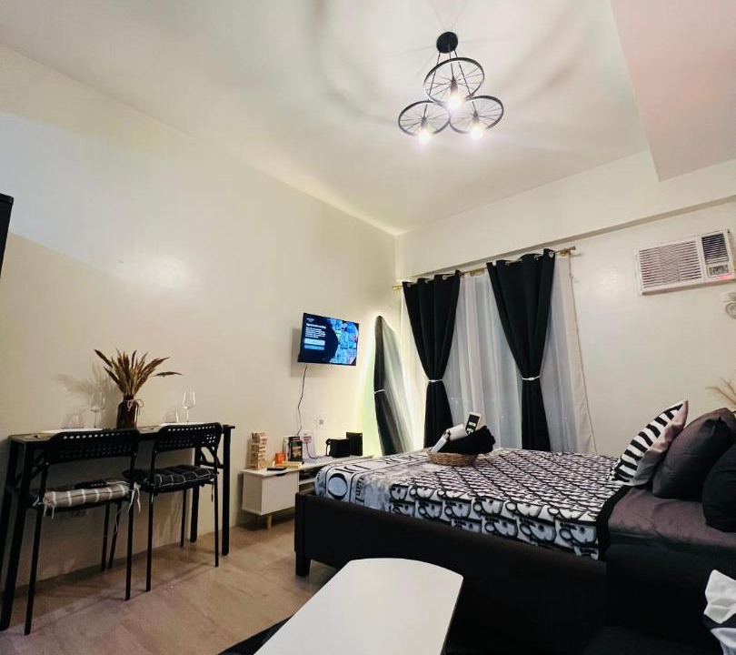 Photo of Livingroom in Phil-Am