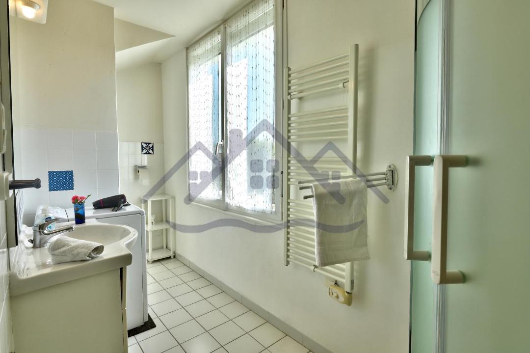Photo of Bathroom in Treffiagat