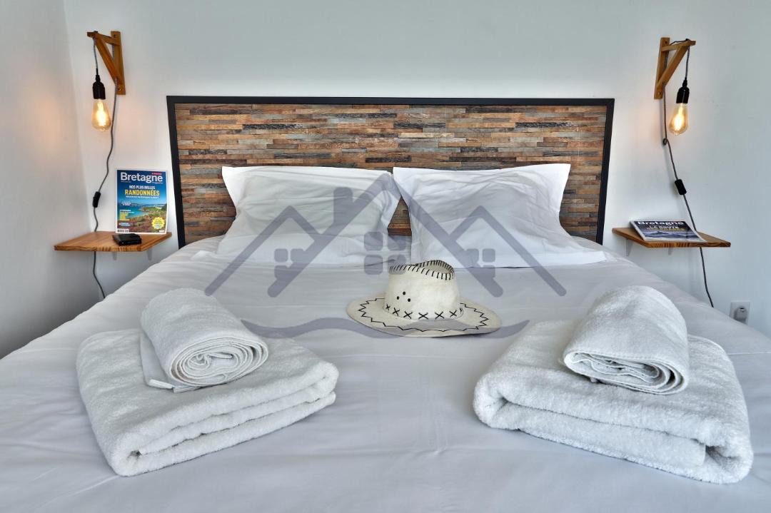 Photo of Bedroom in Treffiagat