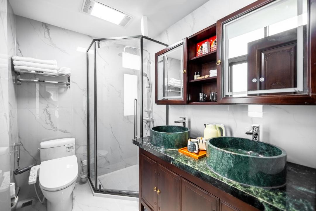 Photo of Bathroom in Wuzhong