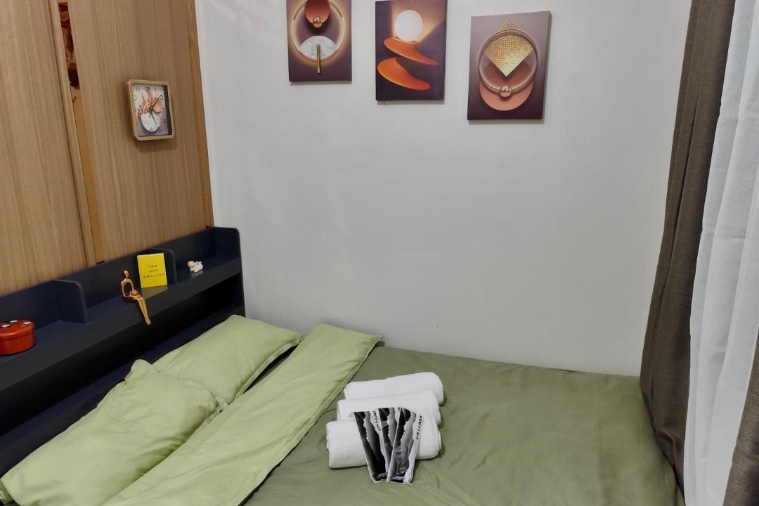 Photo of Bedroom in Legazpi Village