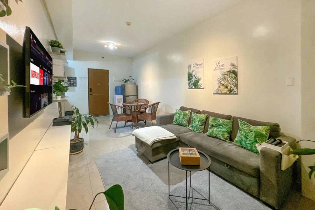 Photo of Livingroom in Legazpi Village