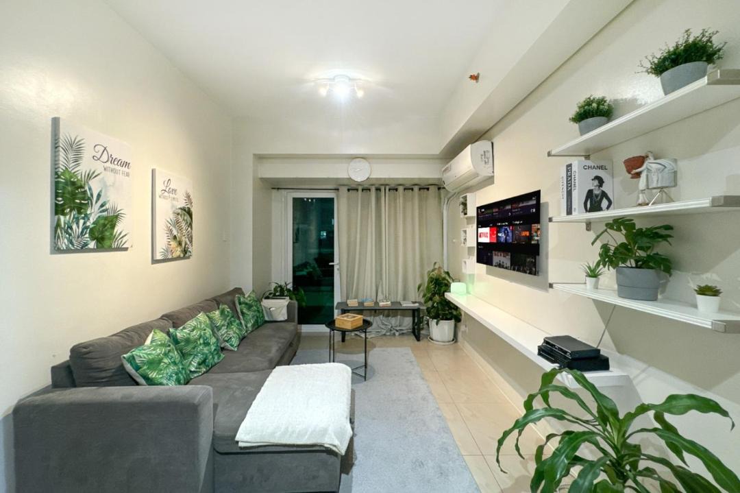 Photo of Livingroom in Legazpi Village