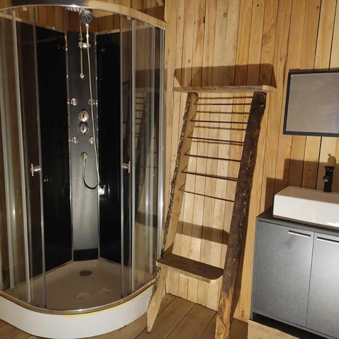 Photo of Bathroom in Mazan-l'Abbaye