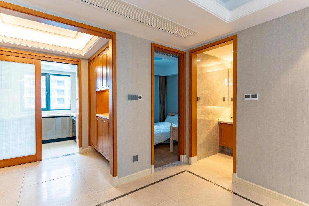 Photo of Bathroom in Haining