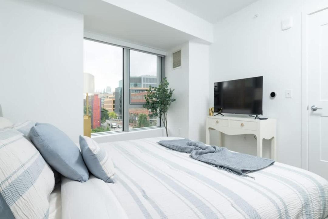 Photo of Bedroom in Central Square