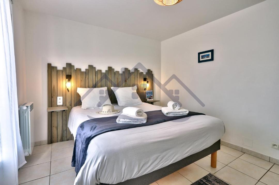 Photo of Bedroom in Treffiagat